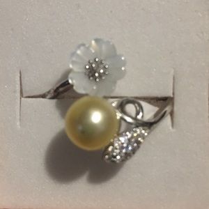 Sterling Silver Flower Ring